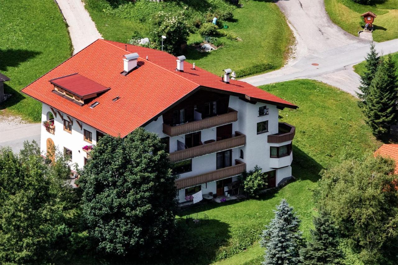 Haus Schoene Aussicht Berwang Dış mekan fotoğraf