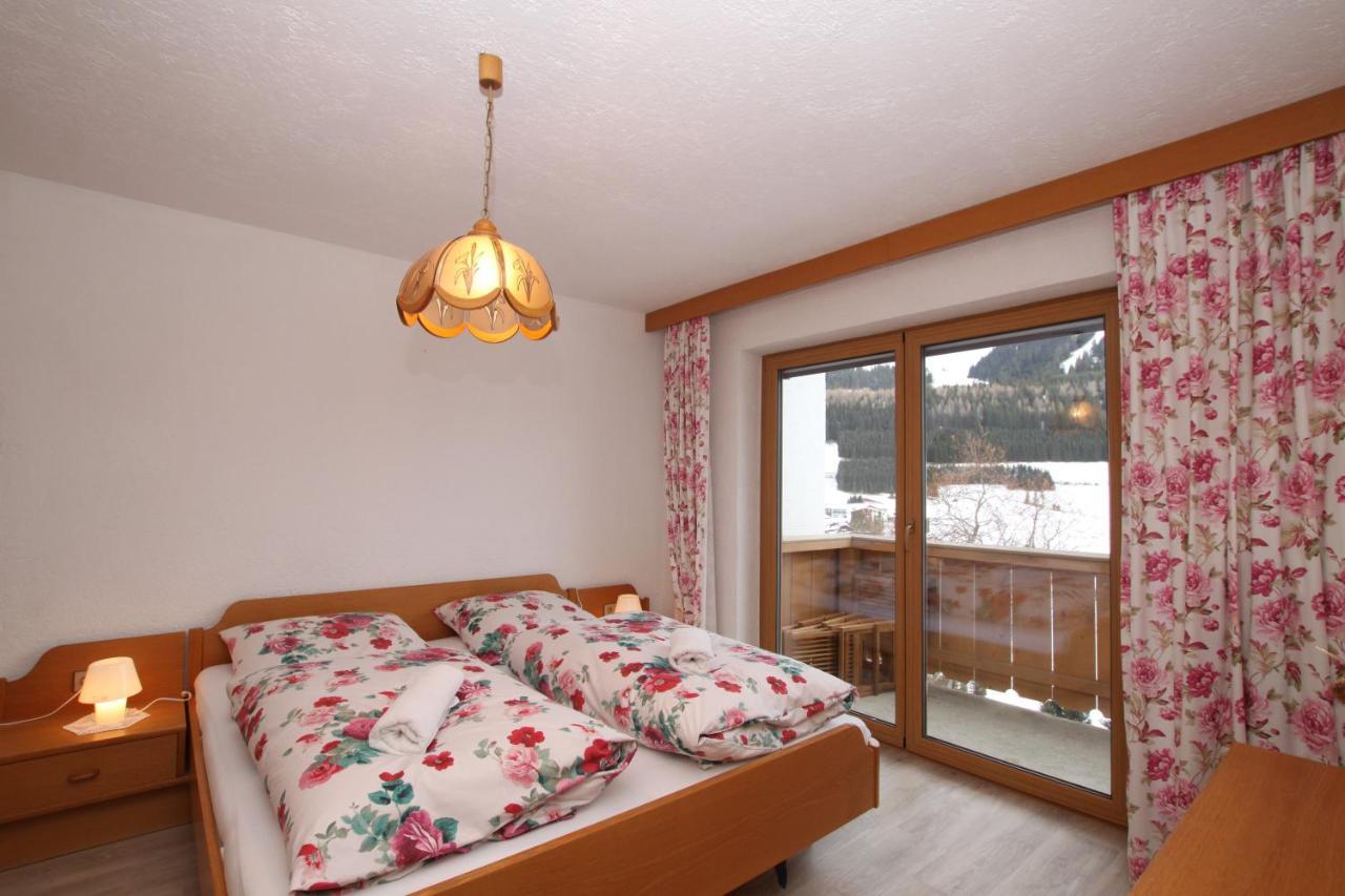 Haus Schoene Aussicht Berwang Dış mekan fotoğraf