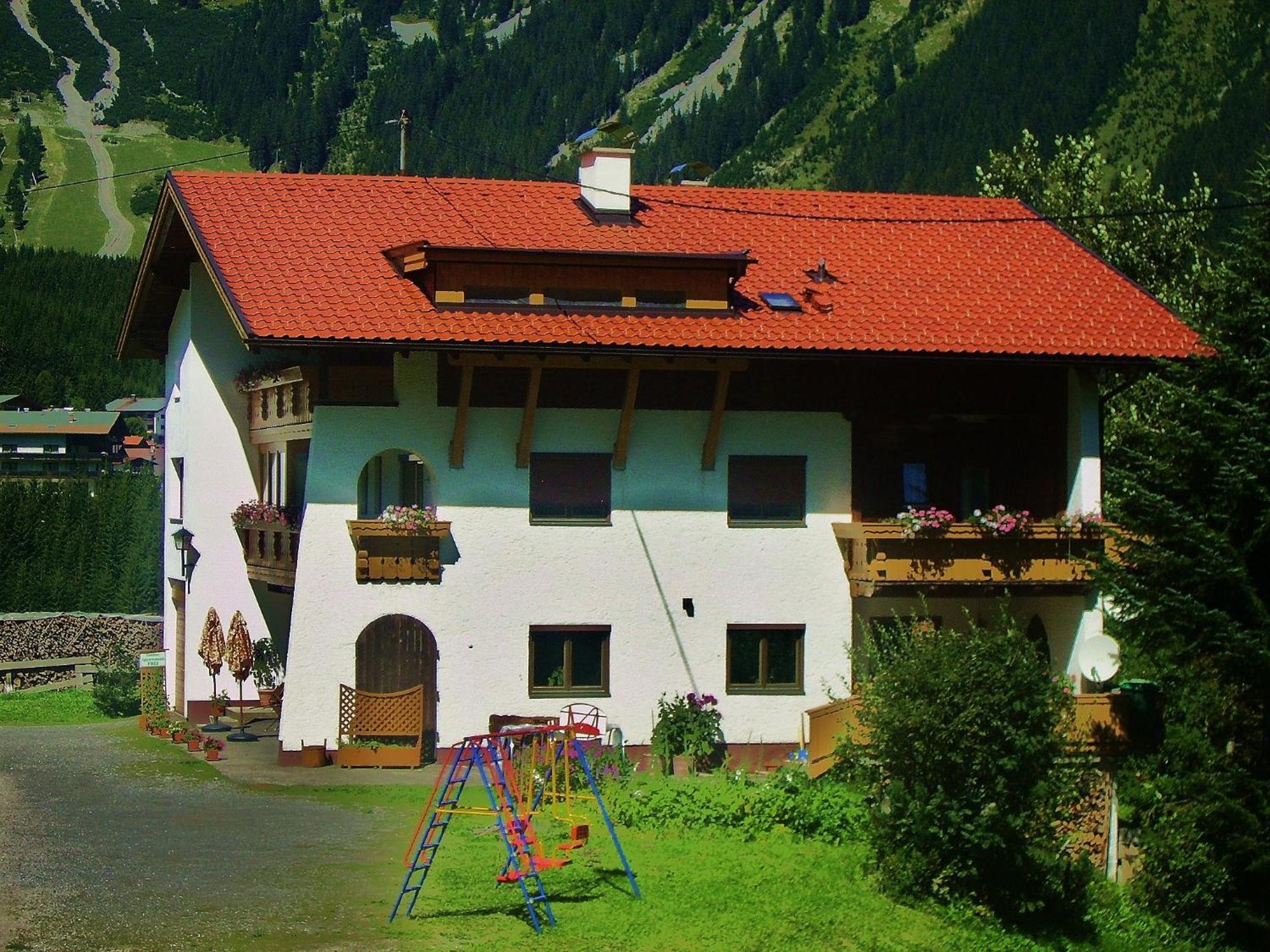 Haus Schoene Aussicht Berwang Dış mekan fotoğraf